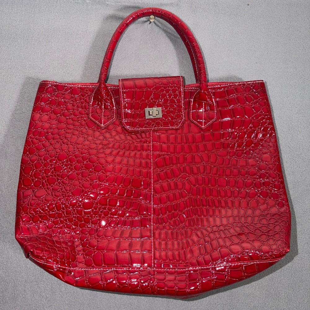 Red Faux Croc Patent Leather Tote Bag Y2K Mob Wife Chic Bold Red Baddie